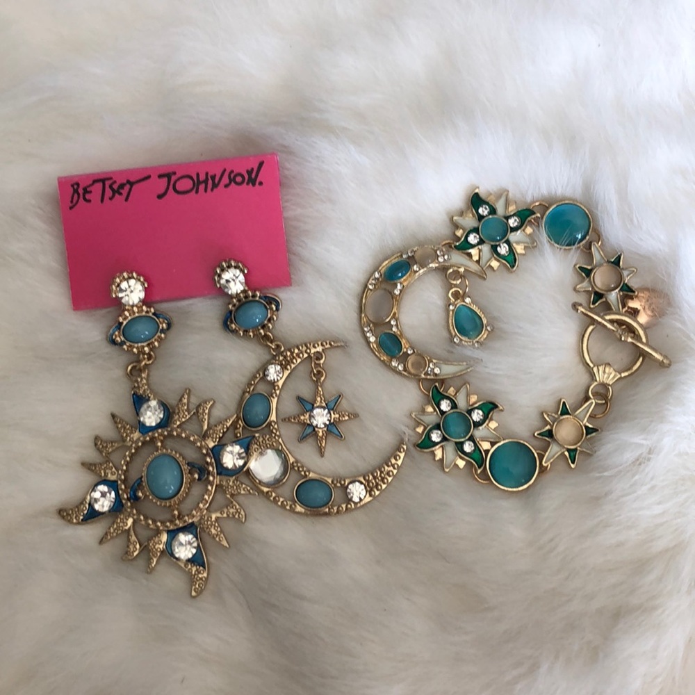 Betsey Johnson moon and sun set